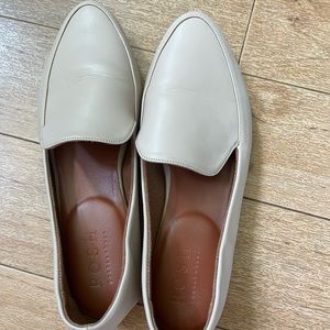 Foldable loafer flats